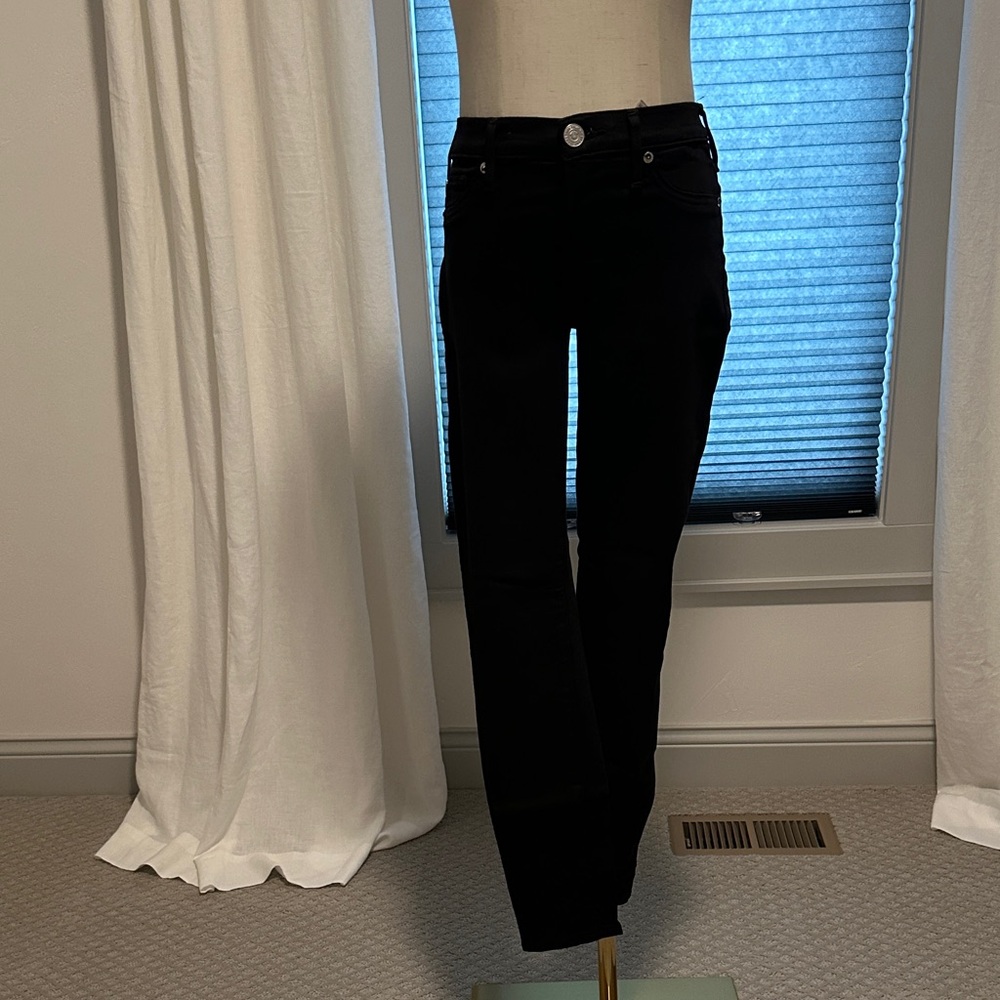 Women’s True Religion Halle Black Straight-Leg Jeans